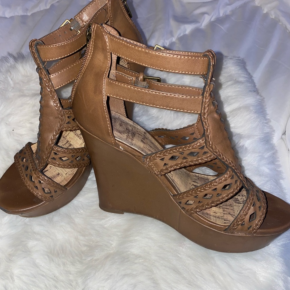 Shoes - Picture 2 of 2